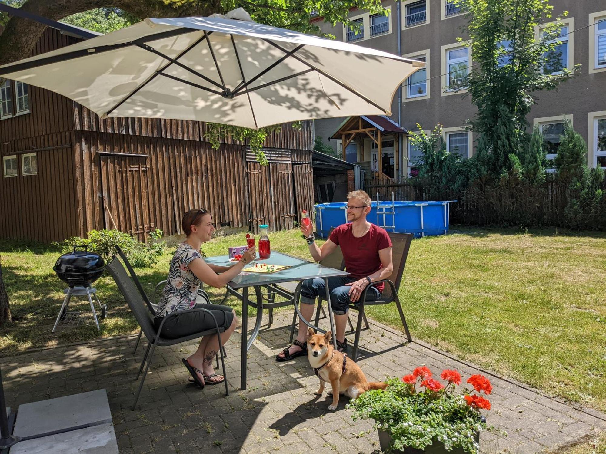 H2 - Urlaubsmagie - Garten, Pool, Terrasse, Grill Sebnitz Zewnętrze zdjęcie
