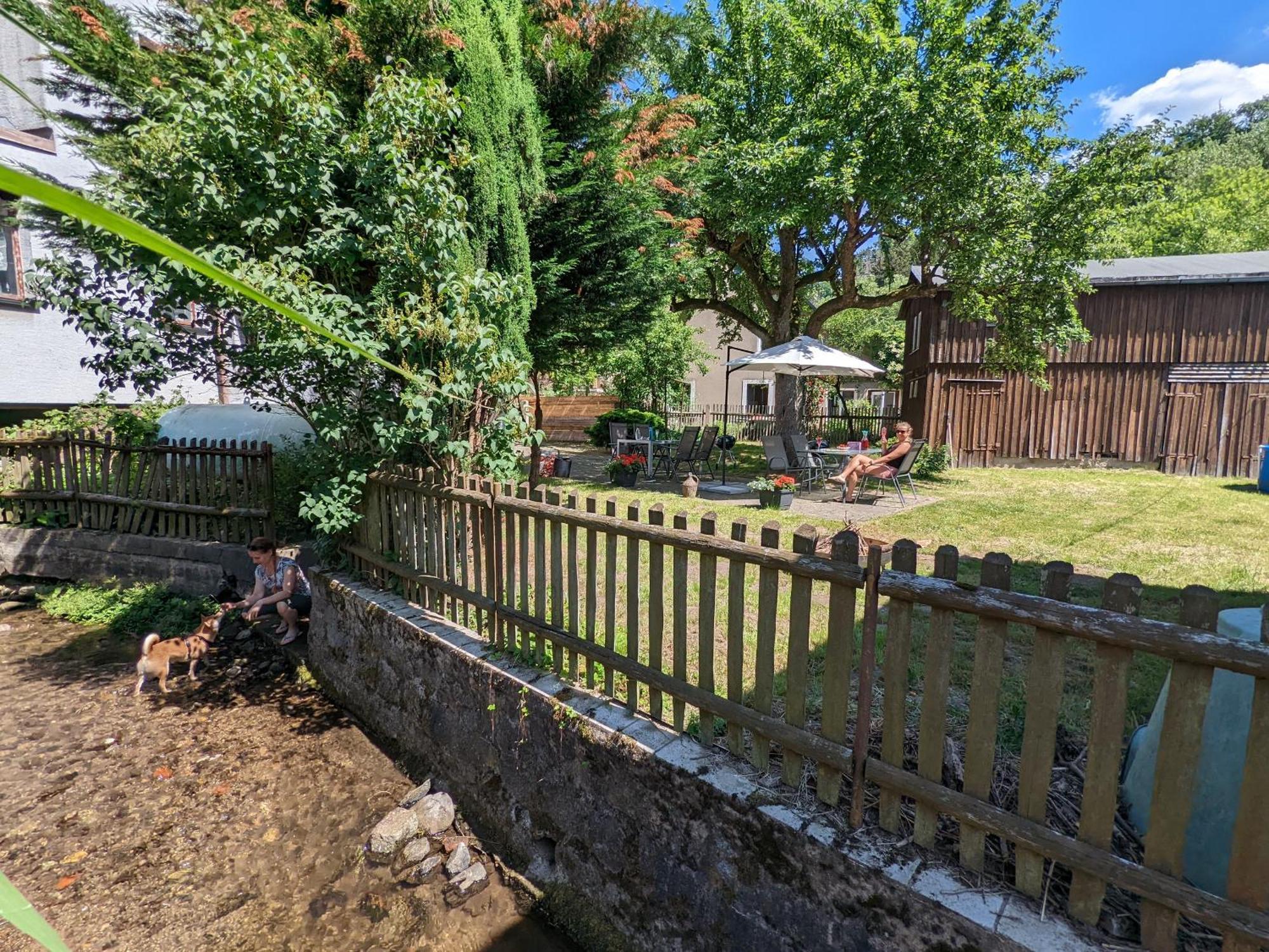 H2 - Urlaubsmagie - Garten, Pool, Terrasse, Grill Sebnitz Zewnętrze zdjęcie